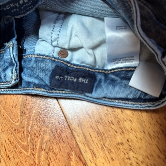 Lucky Brand The Rollup with Exposed Buttons Light Blue Distressed Jean Shorts - Picture 5 of 5